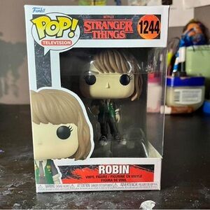 Funko Pop Television Robin #1244 Netflix Halloween Horror Stranger Things